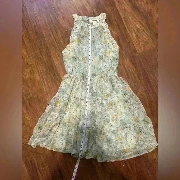 Monteau Girl’s Size Medium Floral Print Dress - Picture 4 of 9